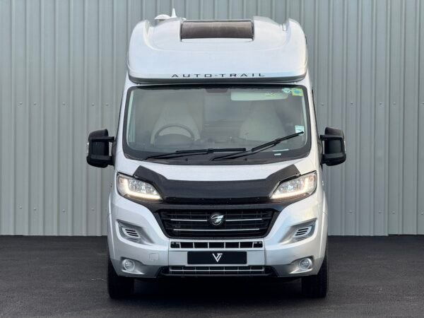 Auto-trail V-Line 610 Sport - Image 2