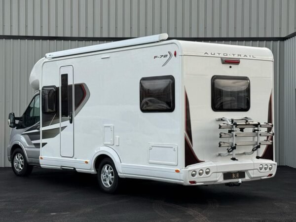 Auto Trail F72 AUTOMATIC 170 BHP 2022 6 Berth Rear Lounge Motorhome - Image 2