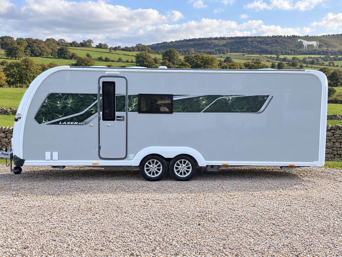 Coachman Laser 855 Xcel - 4 Berth Tourer - 8FT Wide - Image 4