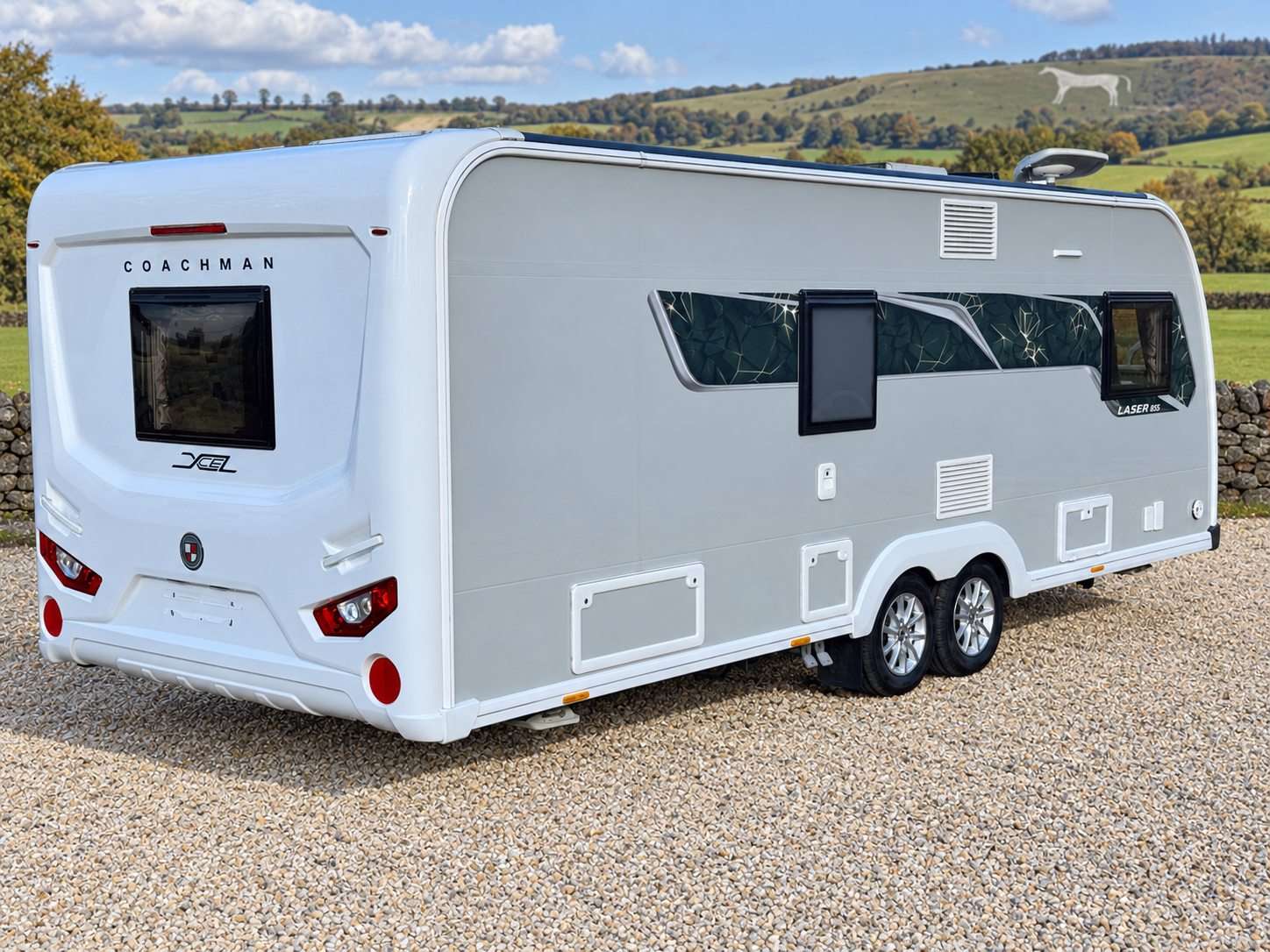Coachman Laser 855 Xcel - 4 Berth Tourer - 8FT Wide - Image 7